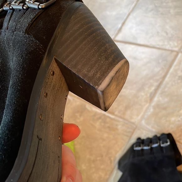 Sam Edelman short boots. - Picture 3 of 3